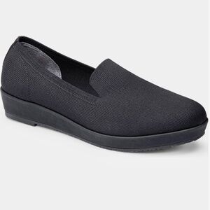 ME TOO  Averie Mesh Slip On